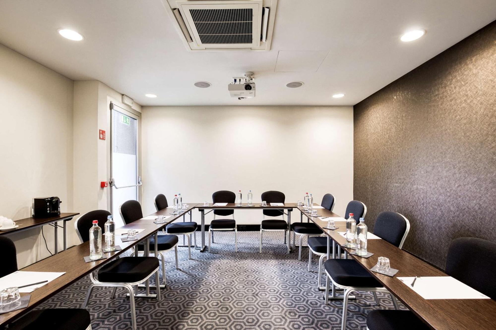 Pentahotel Brussels Airport Diegem Exterior photo